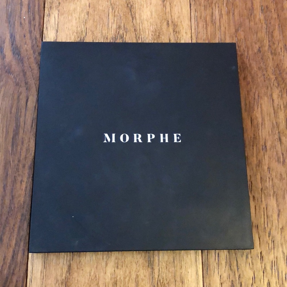 Morphe : 25B Bronzed Mocha palette